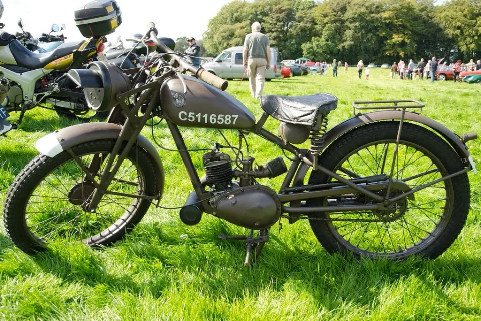 Vintage Motorcycle — Outdoor Vintage Motorcycle — Outdoor